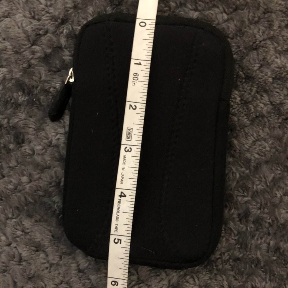 Case Logic Zippered Case - Picture 5 of 6